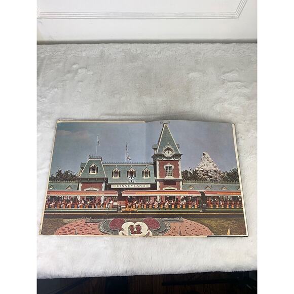 1965 Walt Disneys Disneyland Hardcover Book - Picture 4 of 10